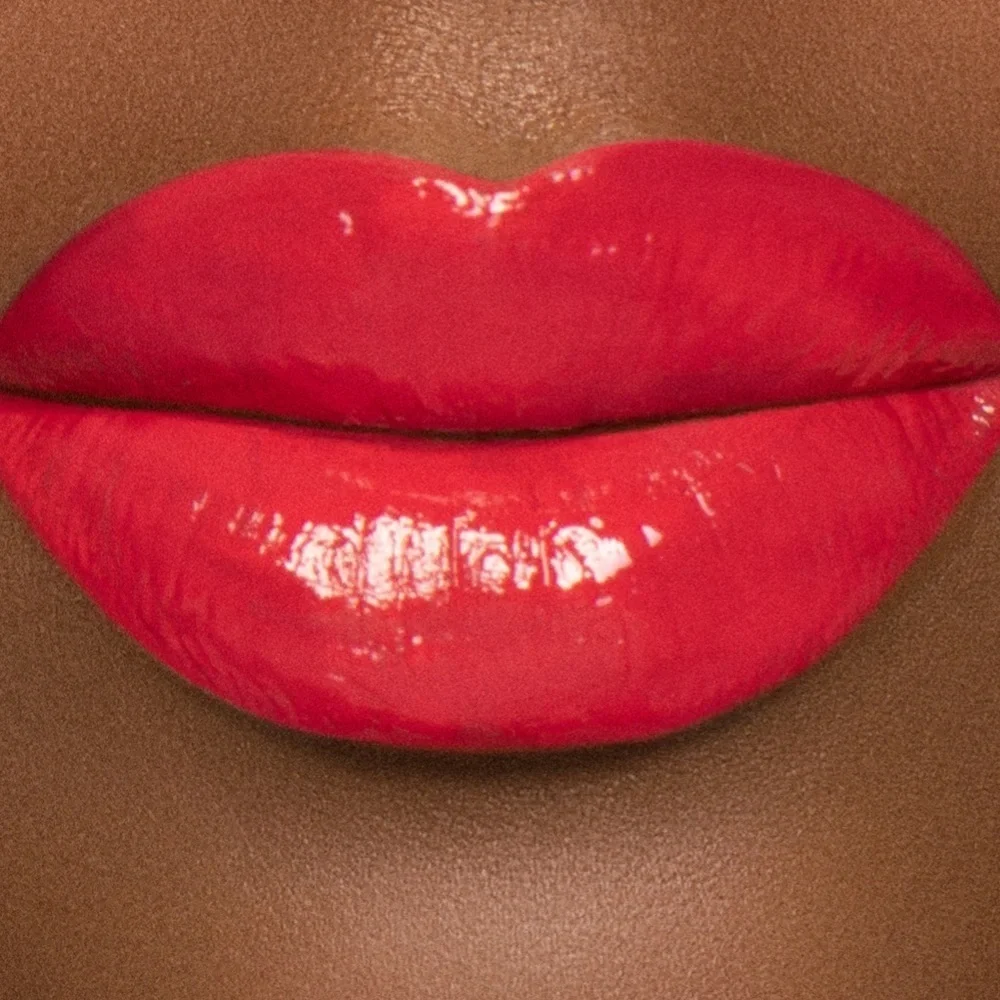 Jeffree Star red rose